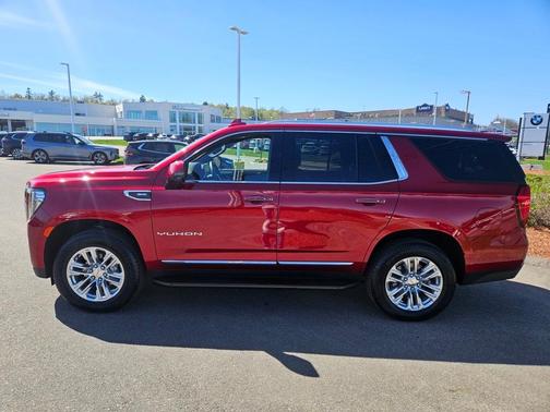 2024 GMC Yukon SLT
