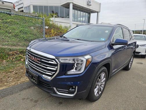 2022 GMC Terrain SLT