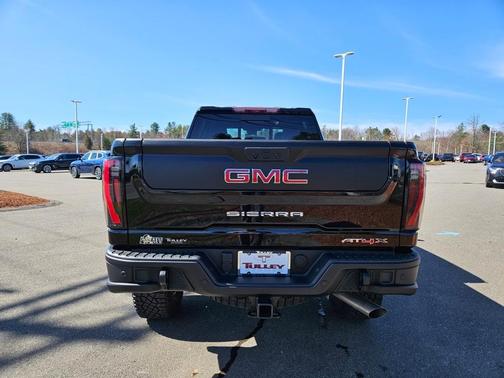 2024 GMC Sierra 2500 AT4X