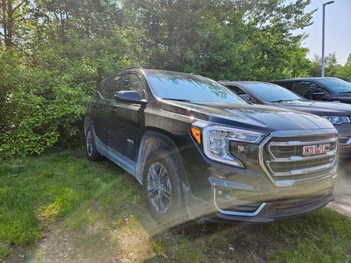 2022 GMC Terrain AT4