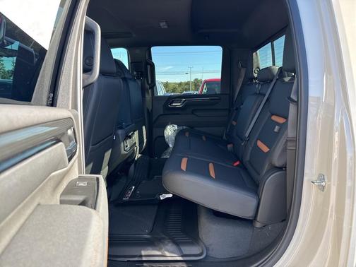 2026 GMC Sierra 2500 AT4