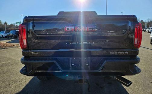 2022 GMC Sierra 2500 Denali