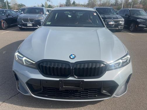 2023 BMW 330 i xDrive