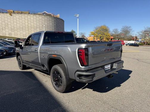 2026 GMC Sierra 2500 AT4