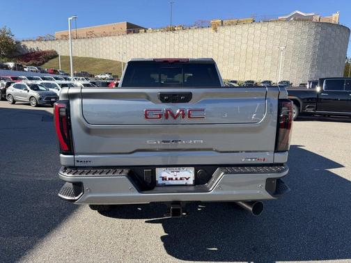 2026 GMC Sierra 2500 AT4