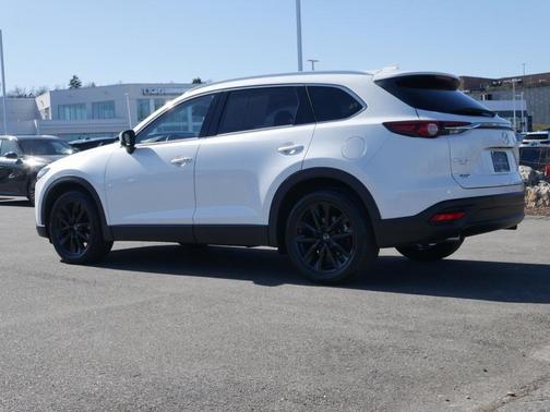 2022 Mazda CX-9 Touring Plus