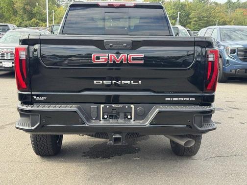 2025 GMC Sierra 2500 Denali