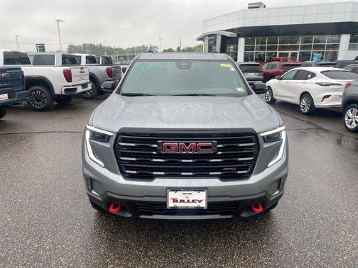 2025 GMC Acadia AT4