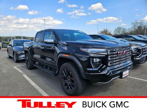 Onyx Black 2025 GMC Canyon Denali