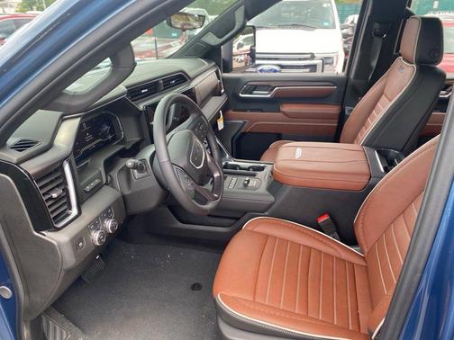 2025 GMC Sierra 2500 Denali Ultimate