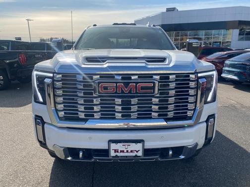 2025 GMC Sierra 2500 Denali