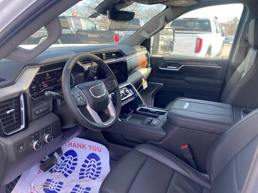 2025 GMC Sierra 2500 Denali