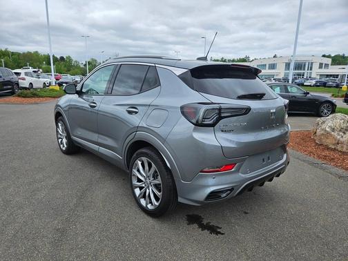 2024 Buick Encore GX Avenir