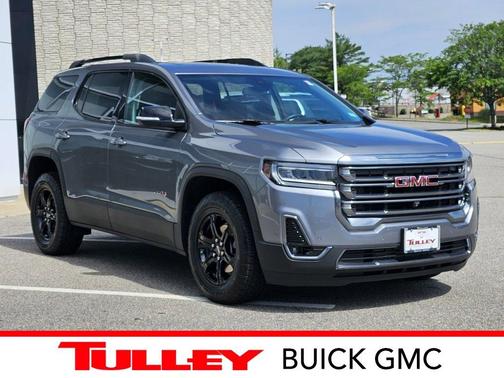 2022 GMC Acadia AT4