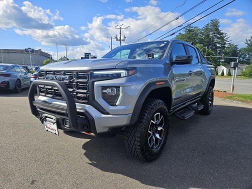 2024 GMC Canyon AT4X