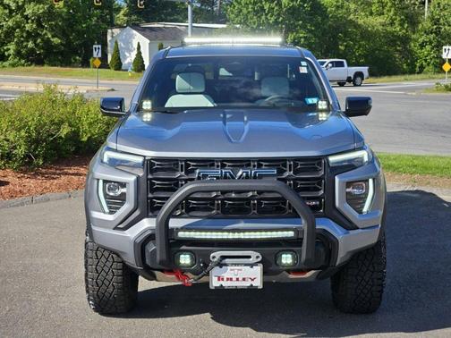 2024 GMC Canyon AT4X