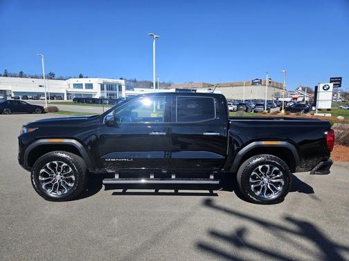 2024 GMC Canyon Denali