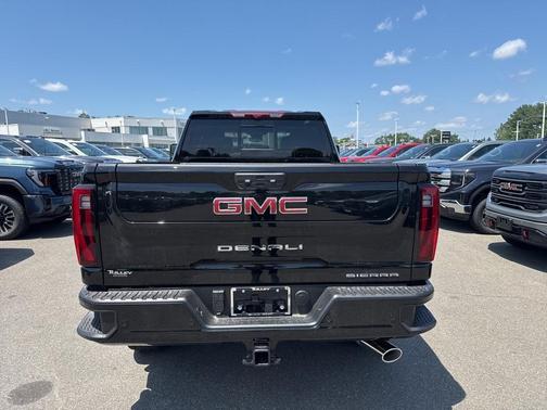 2025 GMC Sierra 2500 Denali