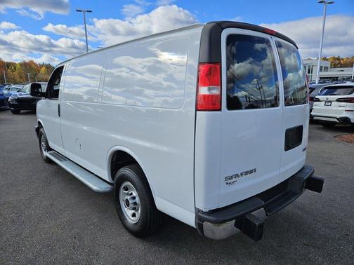 2024 GMC Savana 2500 Work Van