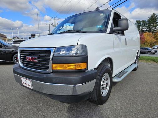 2024 GMC Savana 2500 Work Van