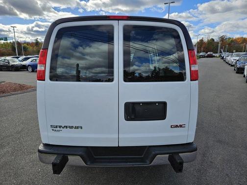 2024 GMC Savana 2500 Work Van