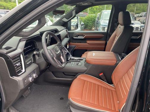 2025 GMC Sierra 2500 Denali Ultimate