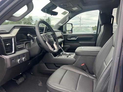 2025 GMC Sierra 2500 Denali