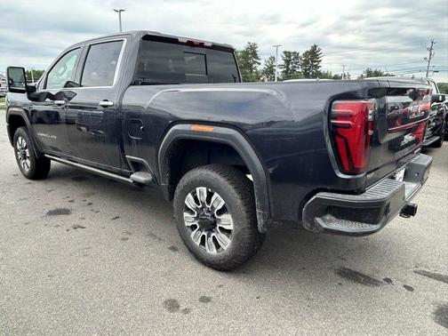 2025 GMC Sierra 2500 Denali