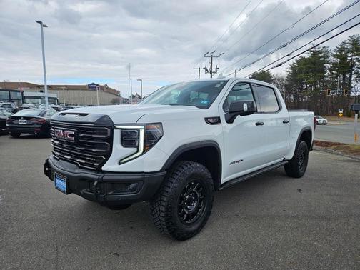 2024 GMC Sierra 1500 AT4X