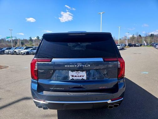 Metallic 2025 GMC Yukon XL Denali