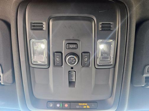 Metallic 2025 GMC Yukon XL Denali