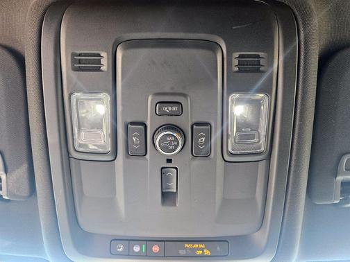 Metallic 2025 GMC Yukon XL Denali