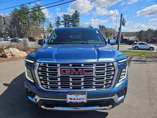 Metallic 2025 GMC Yukon XL Denali