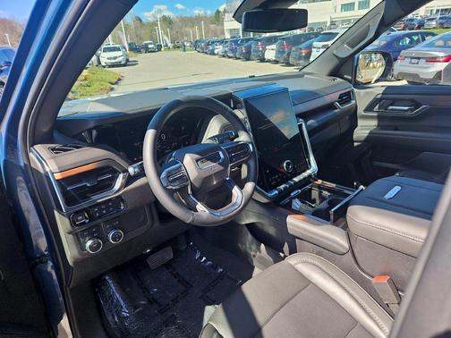 Metallic 2025 GMC Yukon XL Denali