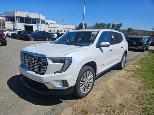 2024 GMC Acadia Denali
