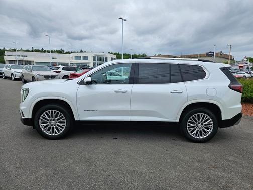 2024 GMC Acadia Denali