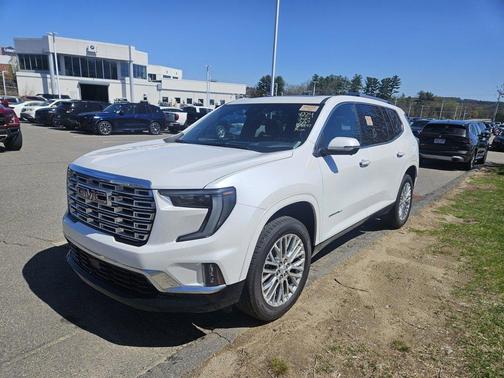 2024 GMC Acadia Denali