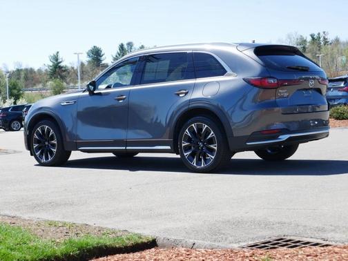 2024 Mazda CX-90 Premium Plus