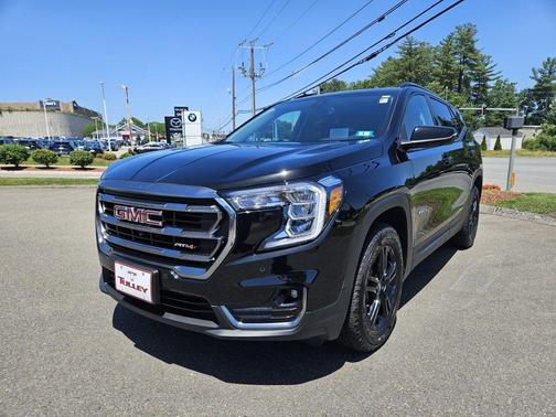 2023 GMC Terrain AT4
