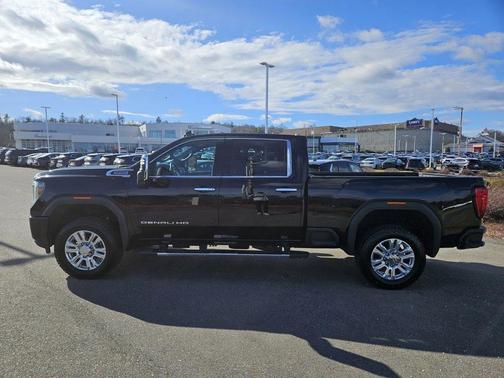 2023 GMC Sierra 2500 Denali