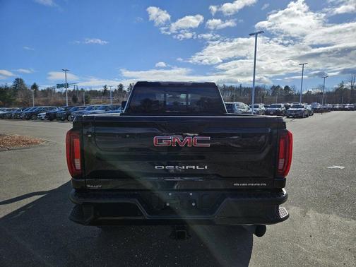 2023 GMC Sierra 2500 Denali
