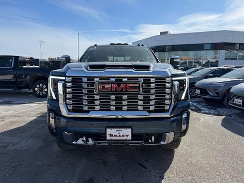 2026 GMC Sierra 2500 Denali