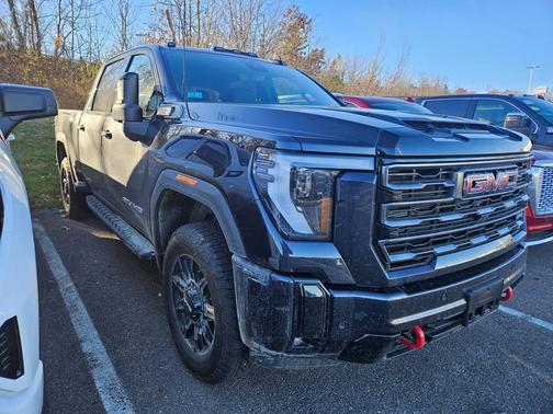 2025 GMC Sierra 2500 AT4