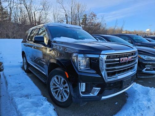 2022 GMC Yukon SLT