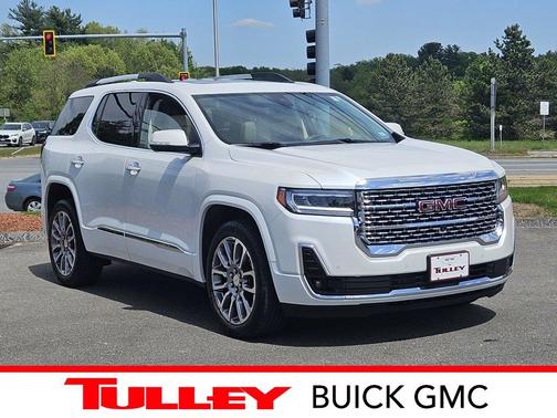 2022 GMC Acadia Denali