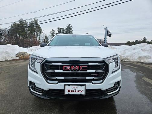 2022 GMC Terrain AT4