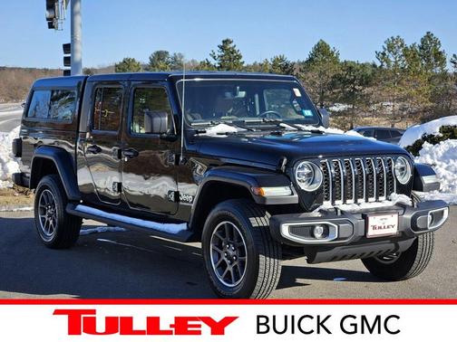 2022 Jeep Gladiator Overland