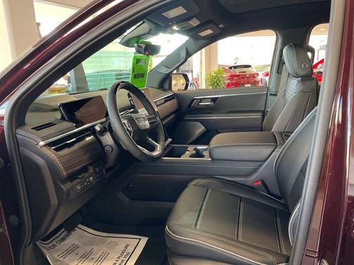 2025 GMC Sierra EV Denali
