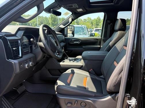 2025 GMC Sierra 2500 AT4
