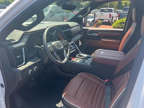 2025 GMC Sierra 2500 Denali Ultimate